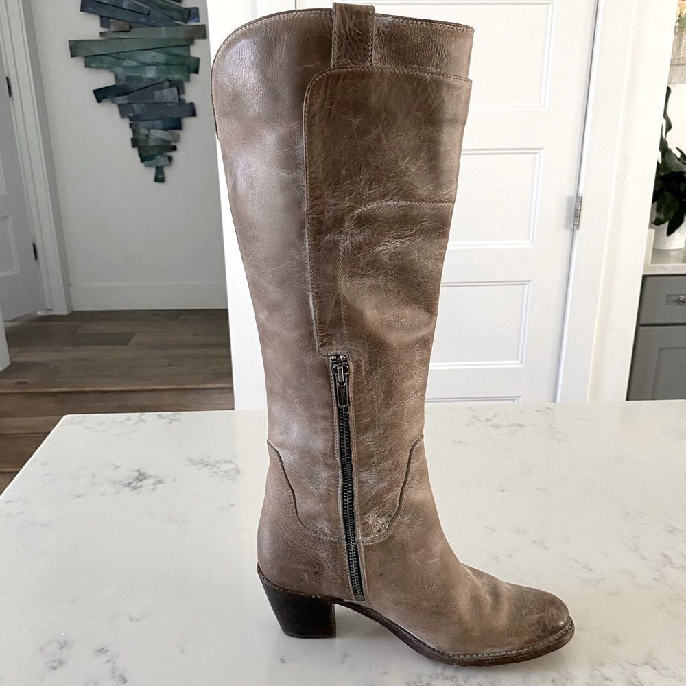 RARE Iconic FRYE Women's Jackie Tall Riding Boots in Slate size 8 - Picture 8 of 10